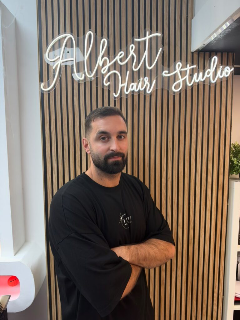 Dani, profesional de Albert Hair Studio